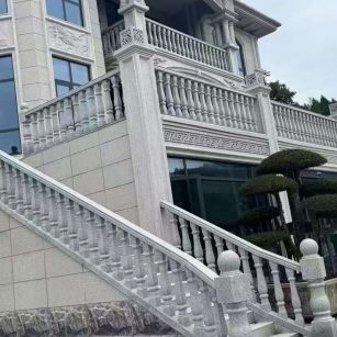 大连 芝麻白别墅，栏杆