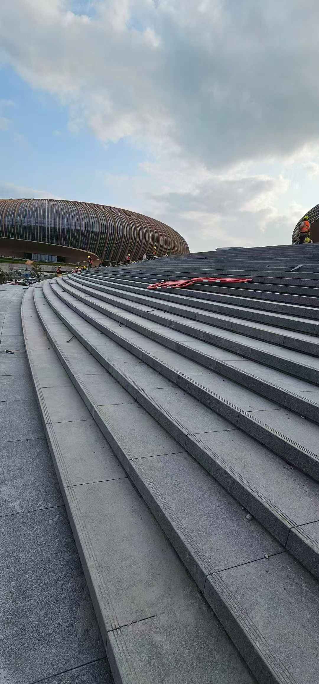 大连 弧形整石台阶铺装效果图