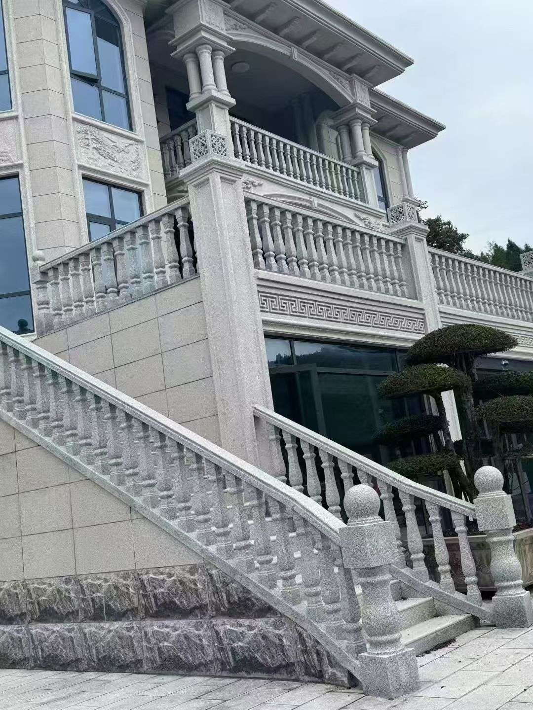 大连 芝麻白别墅，栏杆