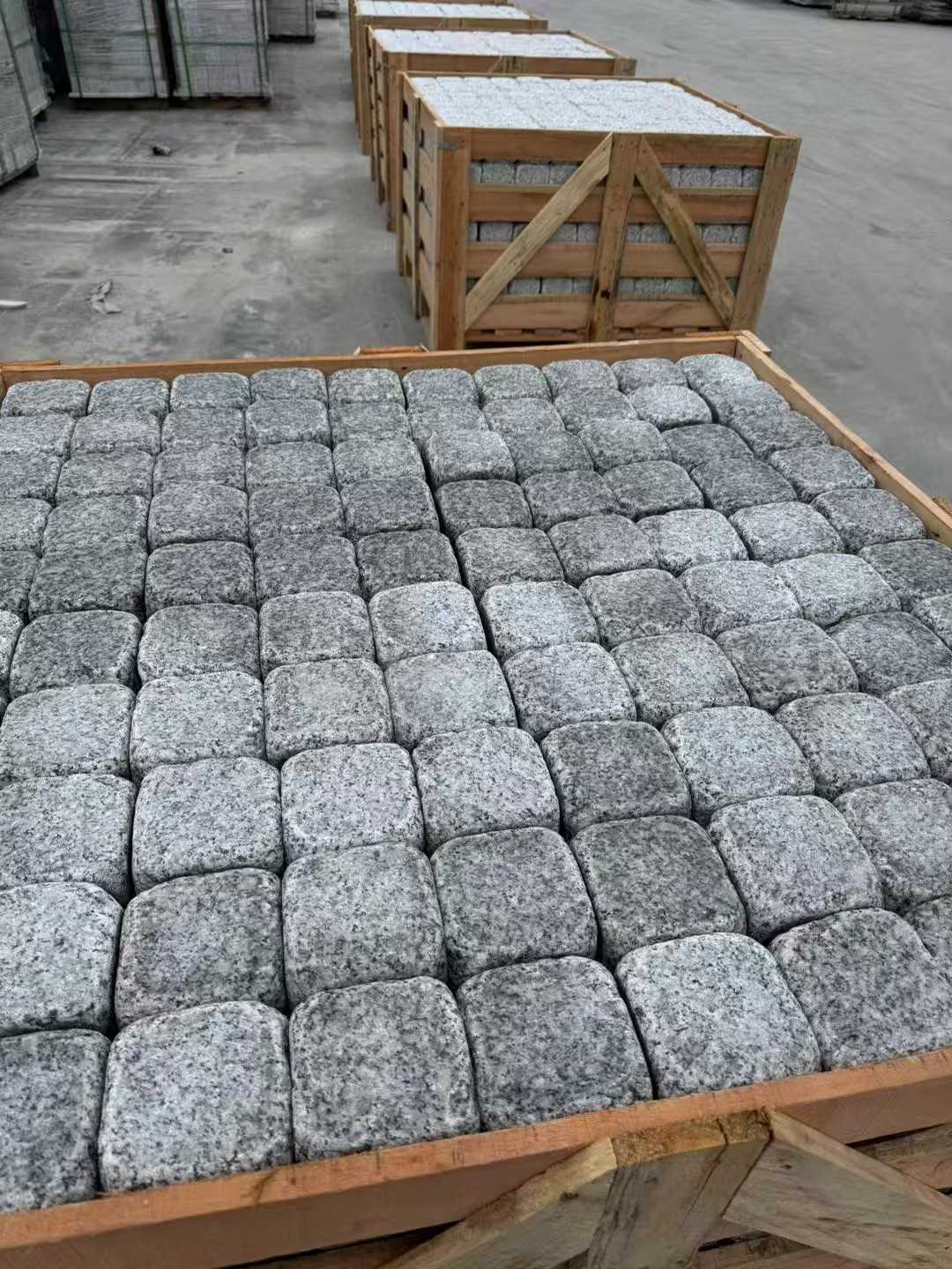 大连 园林景观滚石