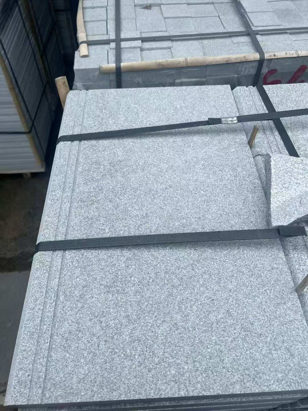 大连 芝麻灰火烧面拉槽台阶