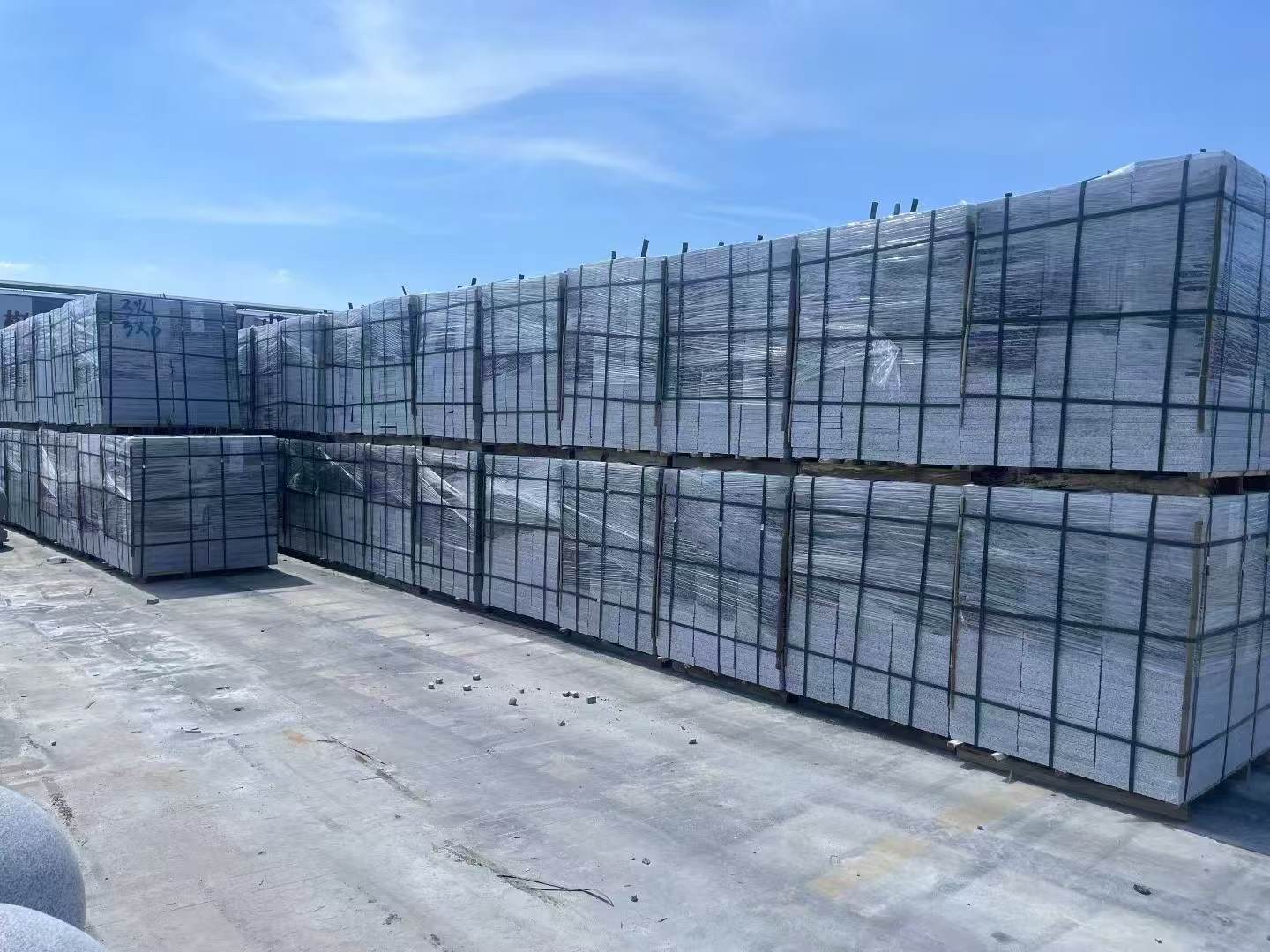 大连 芝麻白火烧成品300*600地铺料，大量现货，物美价廉