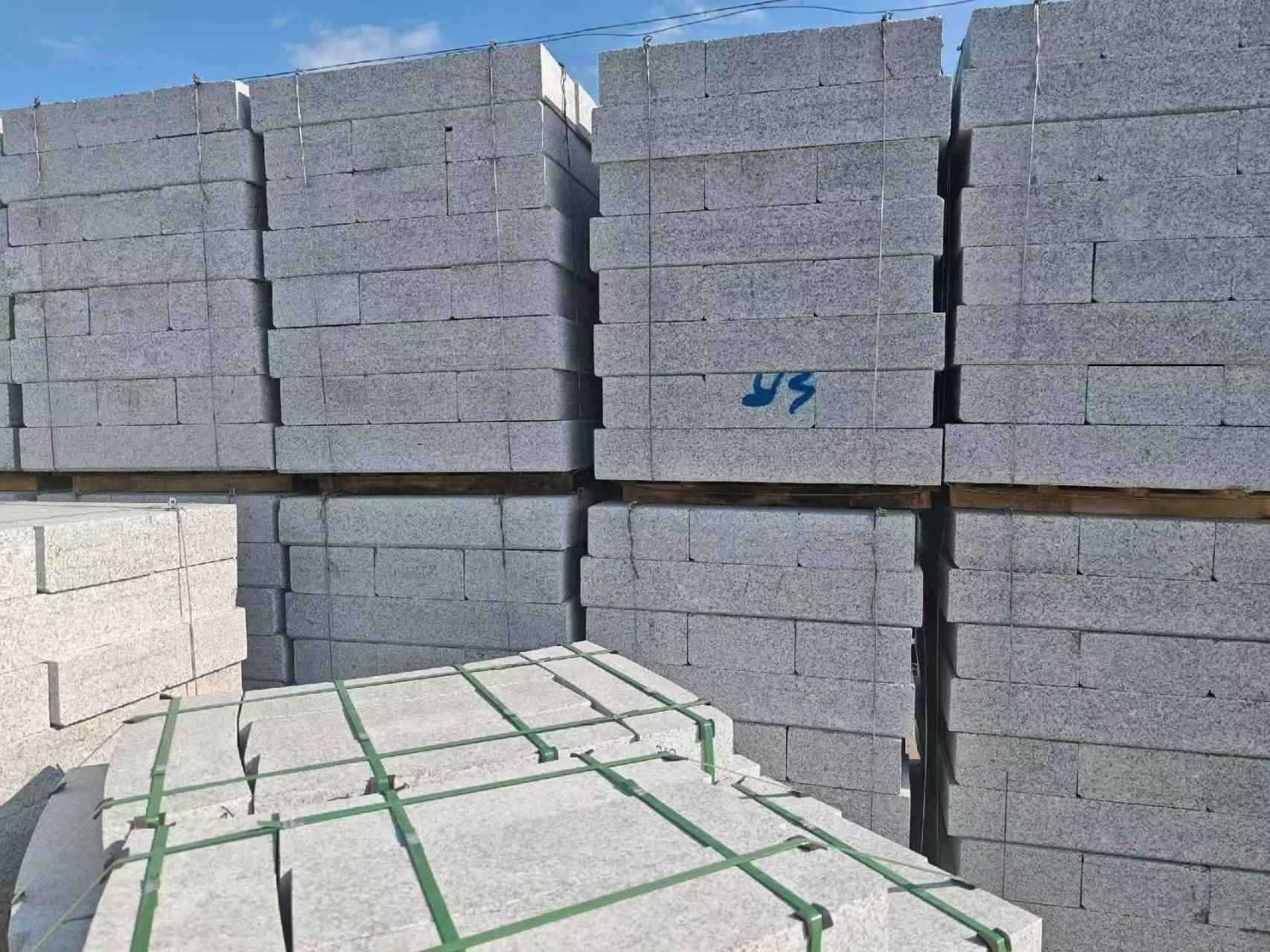 大连 路沿石，路侧石-尺寸标准、颜色均匀